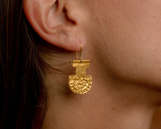 Amphora Earrings Earrings Hattus Jewelry 
