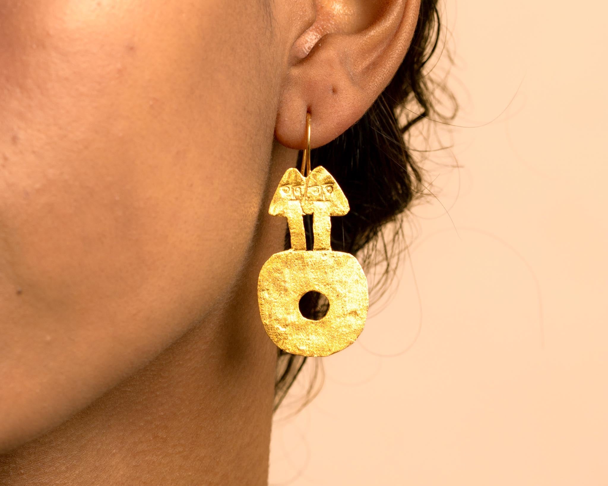Two-Headed Idol Earrings Earrings Hattus Jewelry 